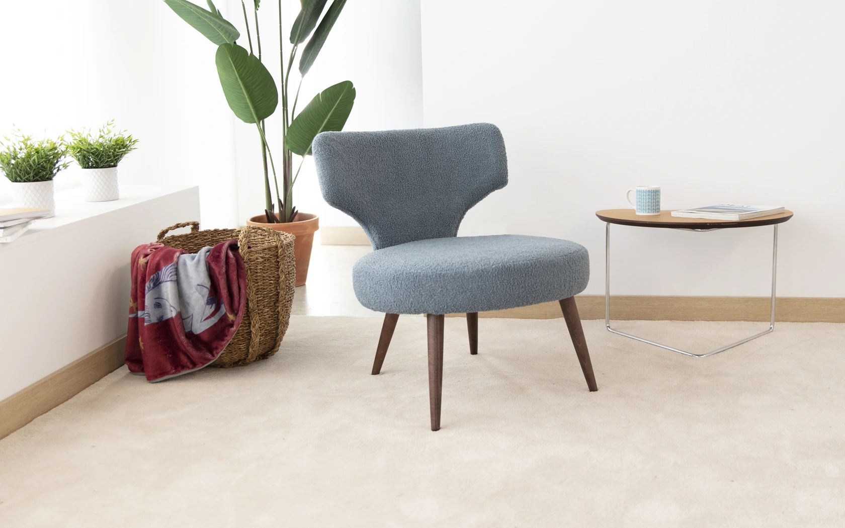 Zipo small complementary armchair