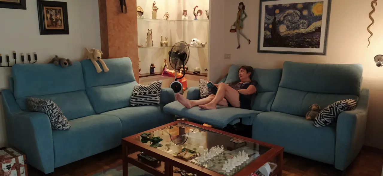 Yo para ser feliz quiero un sofatón