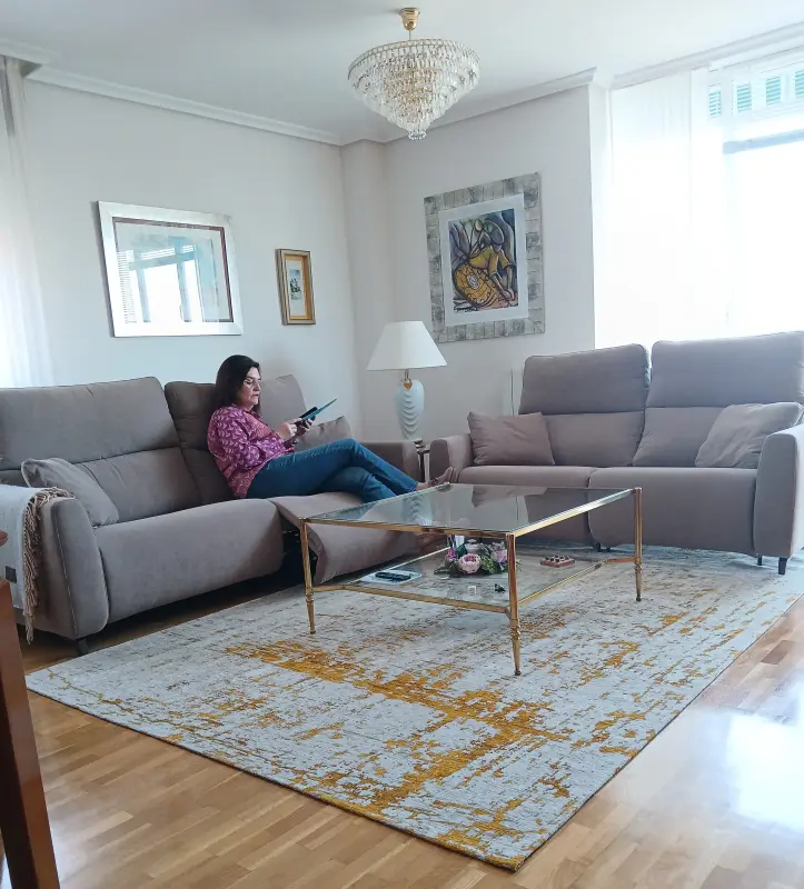 Salón con FAMA