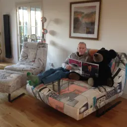 Is Bear Grylls on tonight