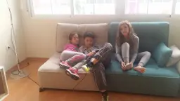 Fama y que agustico