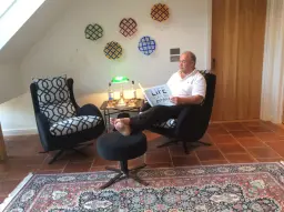 “reading” area