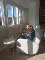 Leyendo cómodamente