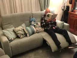 DISFRUTANDO CON FAMA..