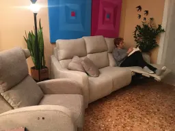 “Un ratito de relax en mi sofá fama”