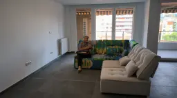 Sólo con mi sofá, ya tengo salón!