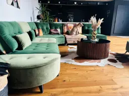 JACKIE ET SON CANAPE