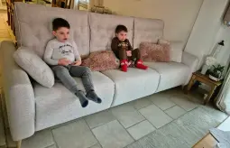 notre canape et la famille