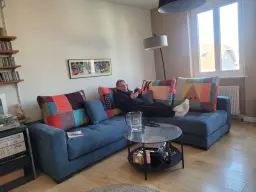 Patrick et nouveau canap