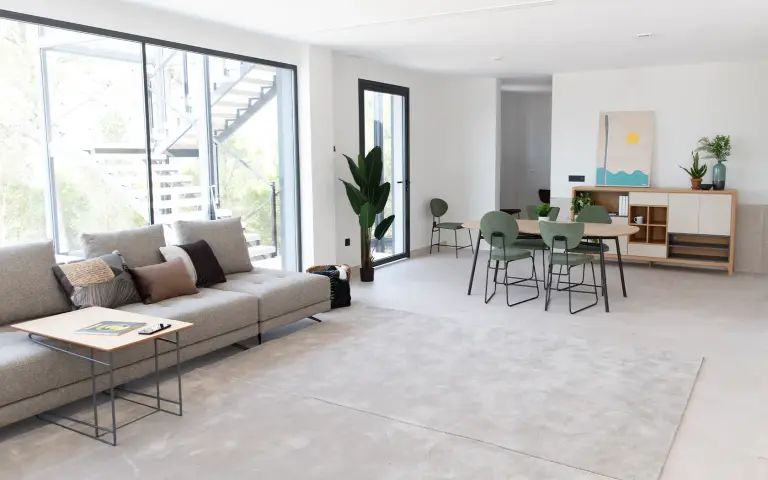 planet-chair-one-fama-2023-baja-03