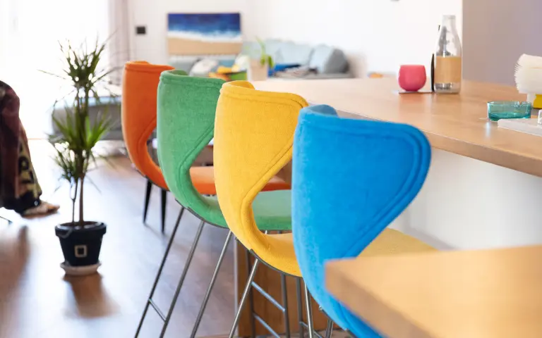 Denzel taburete Fama 2020 1