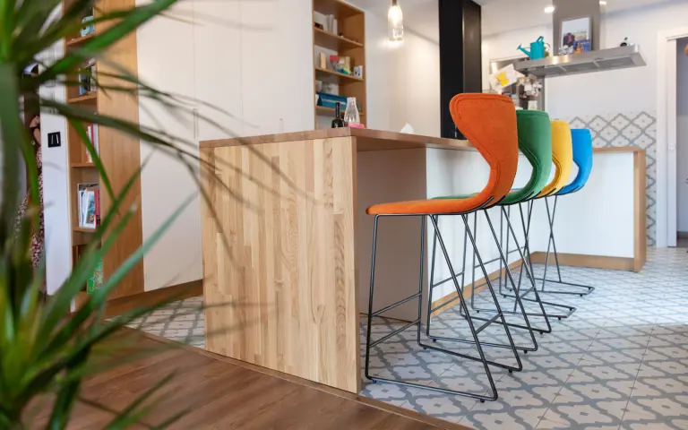 Denzel taburete Fama 2020 4