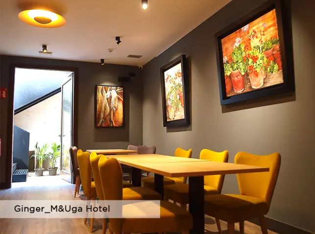 GInger sillas M&Uga Hotel