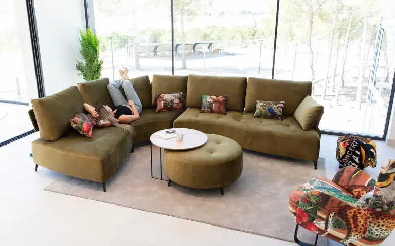 kalahari-sofa-fama-2023-baja-02
