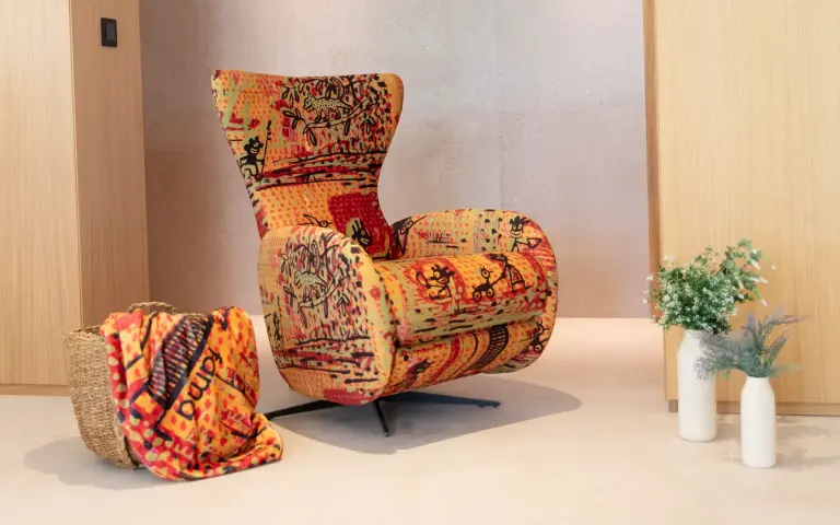 Mondrian relax armchair design patterned by Mariscal