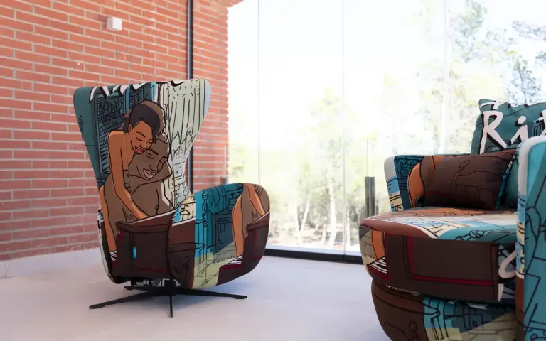 Mondrian relax armchair design patterned by Mariscal